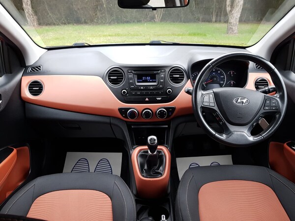 Used Hyundai i10 2014 for sale - 73756592: Photo 17
