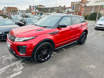 Used Land Rover Range Rover Evoque 2017 for sale - 76699632: Photo