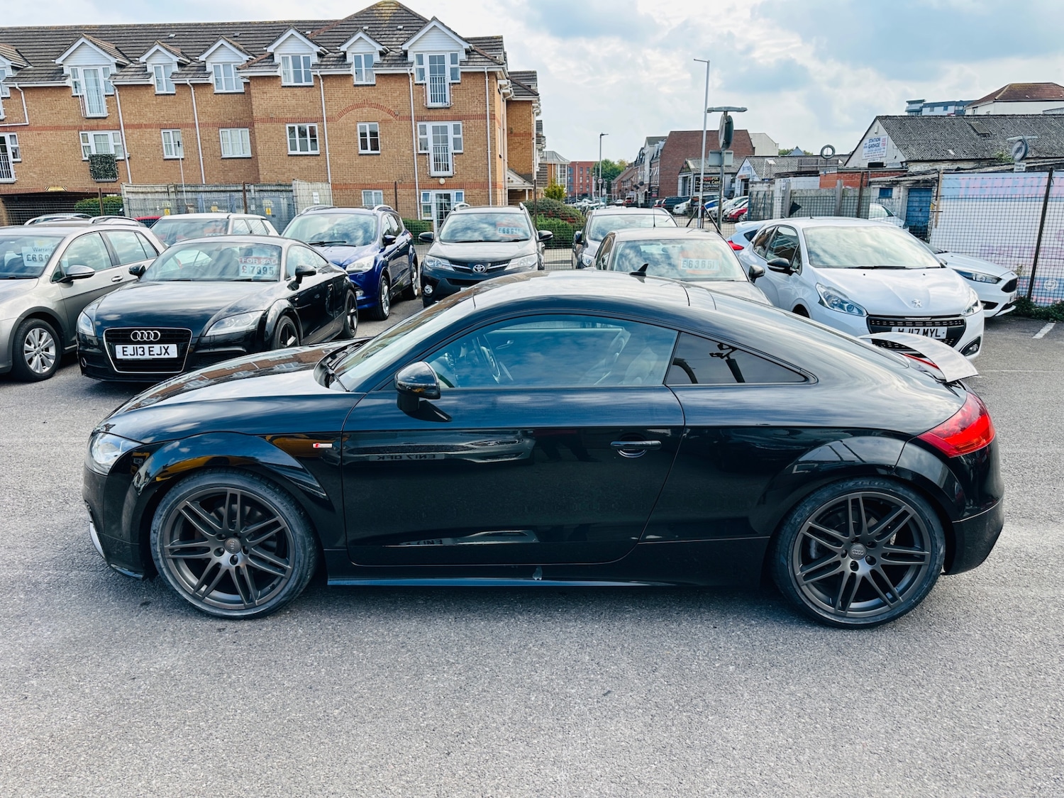 Used Audi TT 2013 for sale - 76652744: Photo 10