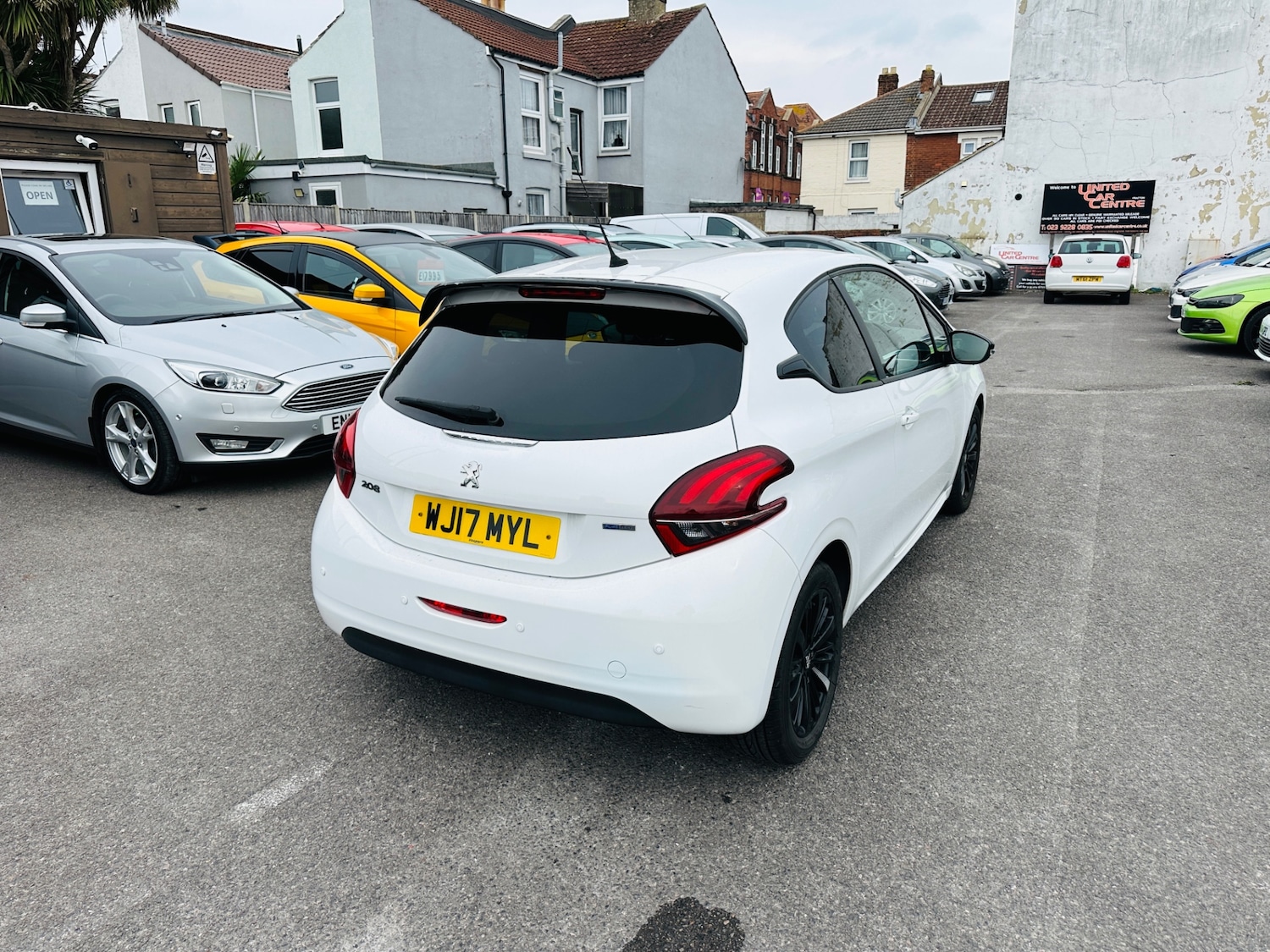 Used Peugeot 208 2017 for sale - 76693897: Photo 10