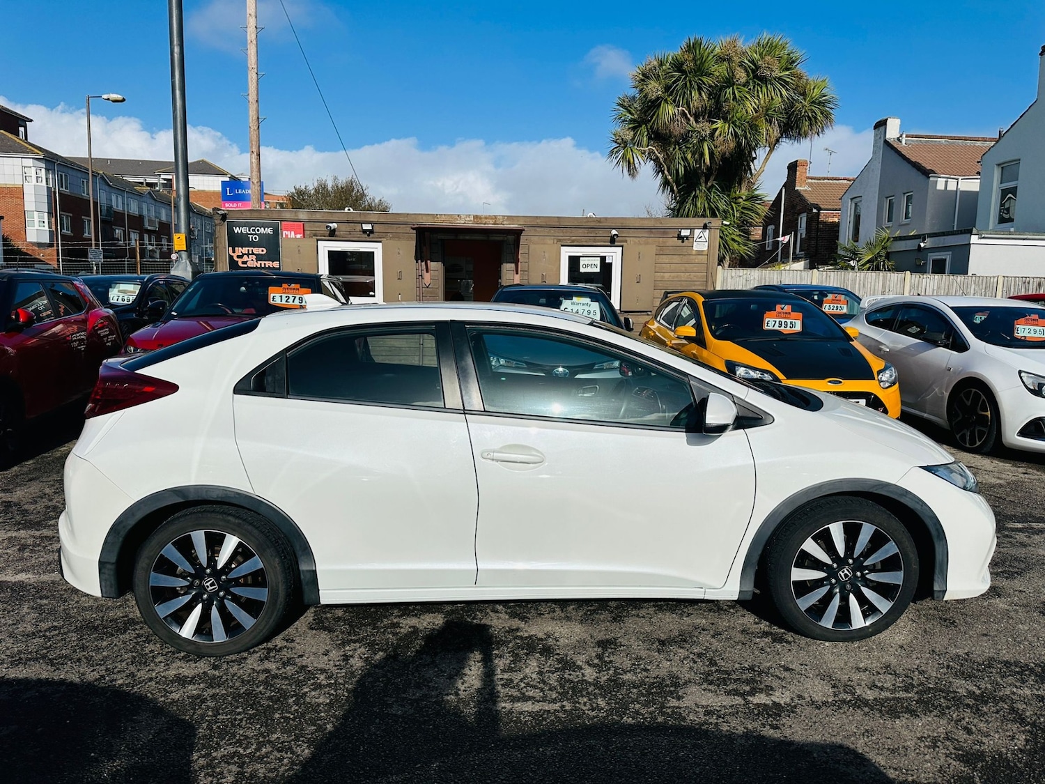 Used Honda Civic 2014 for sale - 77563477: Photo 6