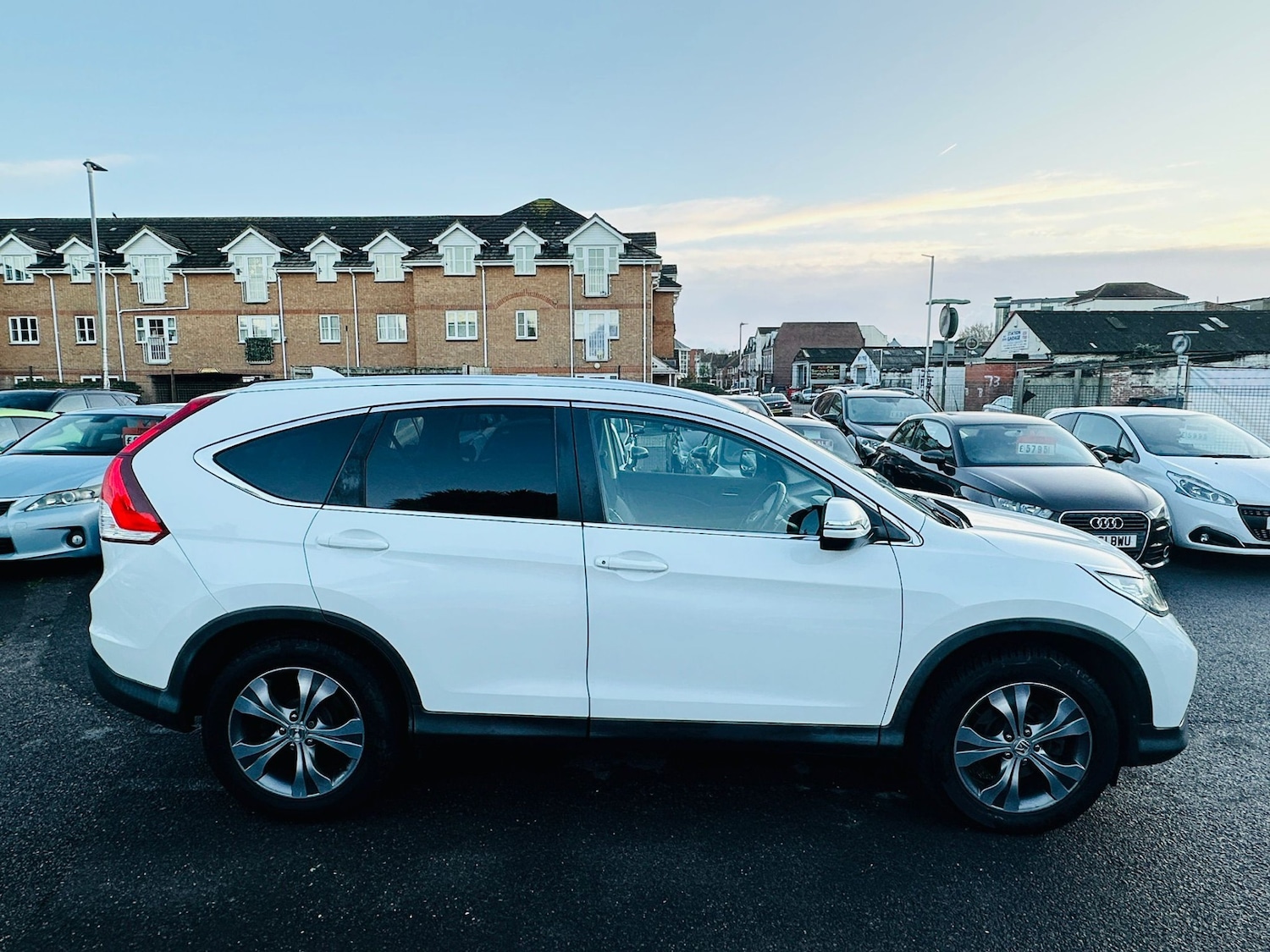 Used Honda CR-V 2015 for sale - 77210801: Photo 5