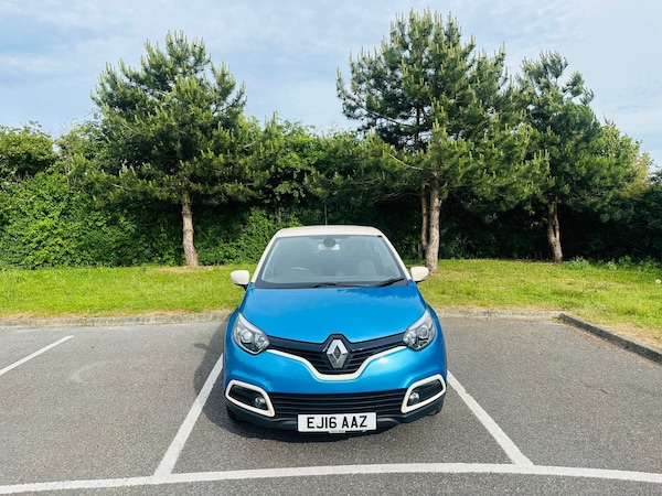 Used Renault Captur 2016 for sale - 75440315: Photo 2