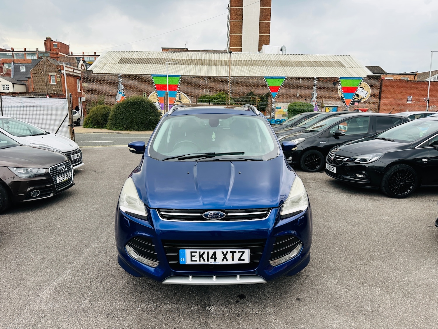 Used Ford Kuga 2014 for sale - 76652733: Photo 2