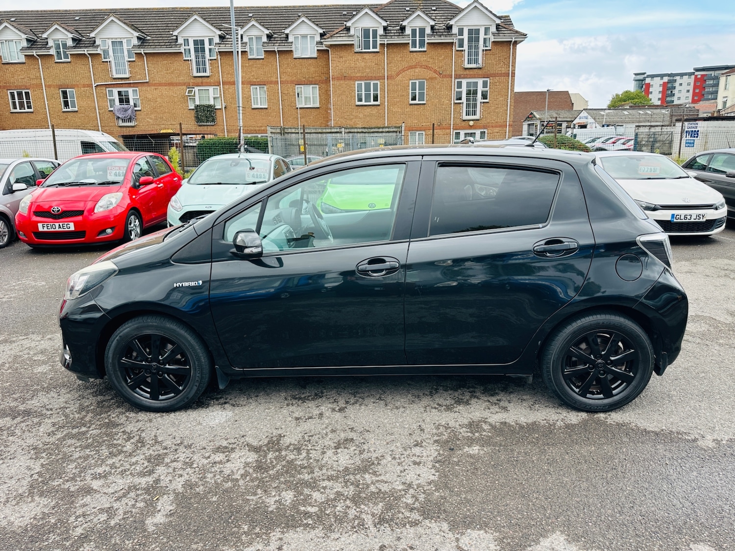Used Toyota Yaris 2013 for sale - 76693920: Photo 13