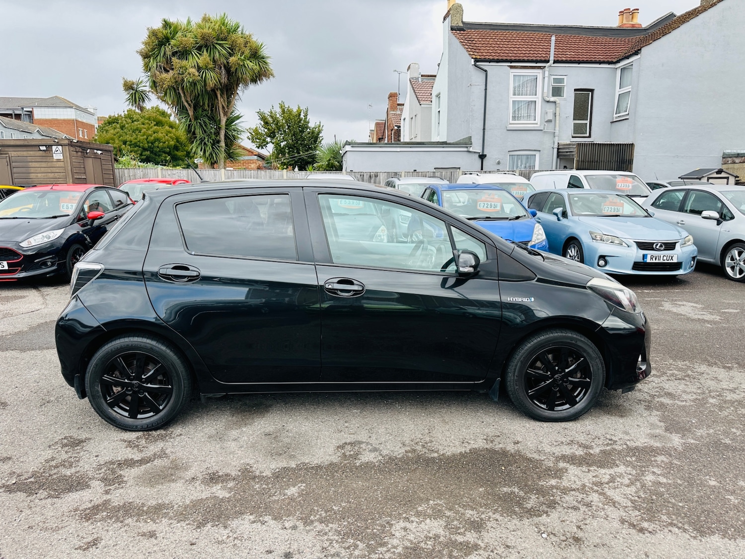 Used Toyota Yaris 2013 for sale - 76693920: Photo 14