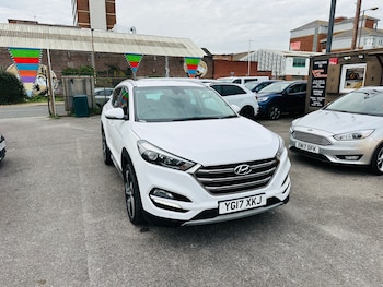 2017 (17) - 2.0 CRDi Premium 5dr Auto