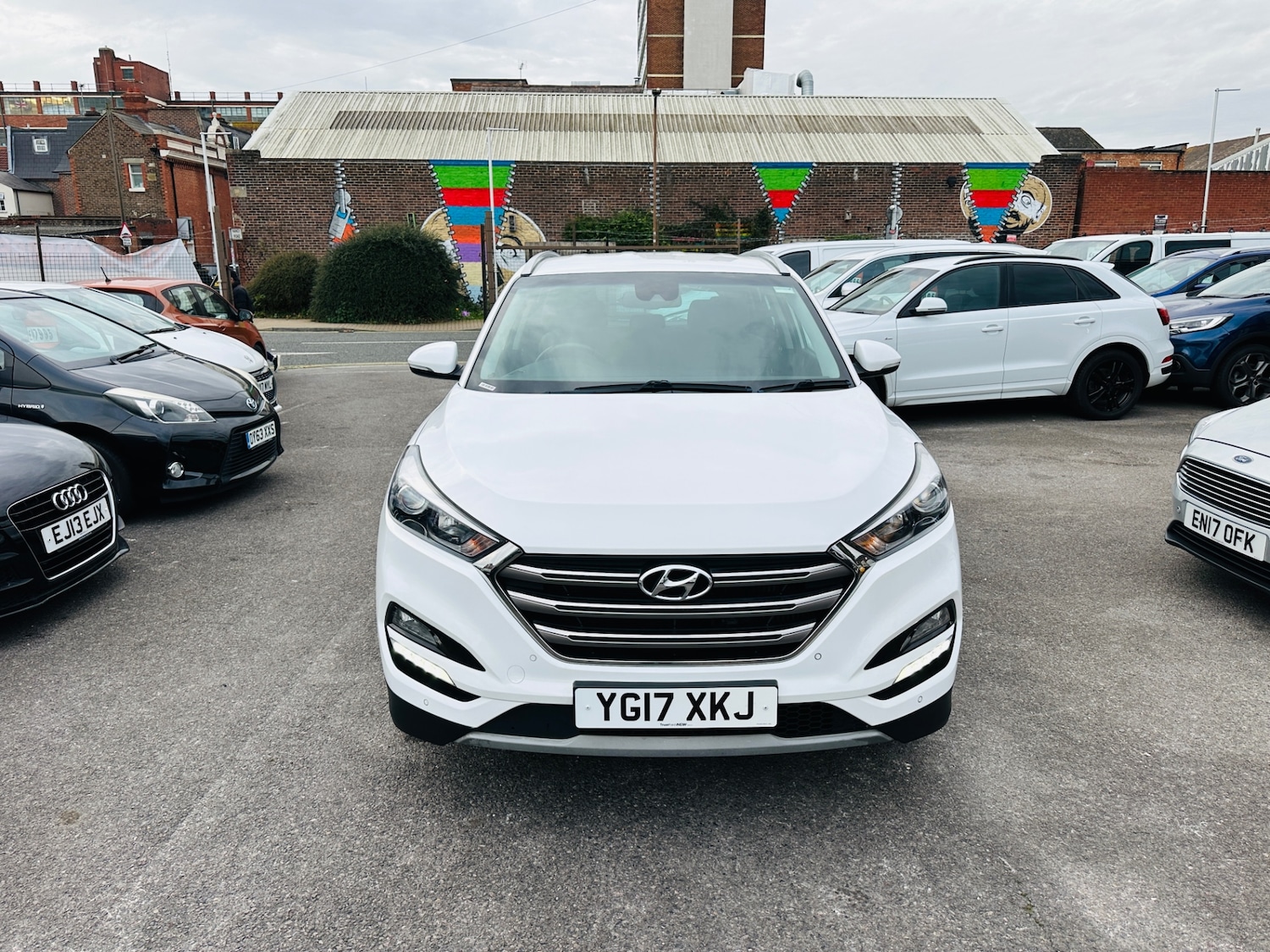 Used Hyundai TUCSON 2017 for sale - 76618931: Photo 2