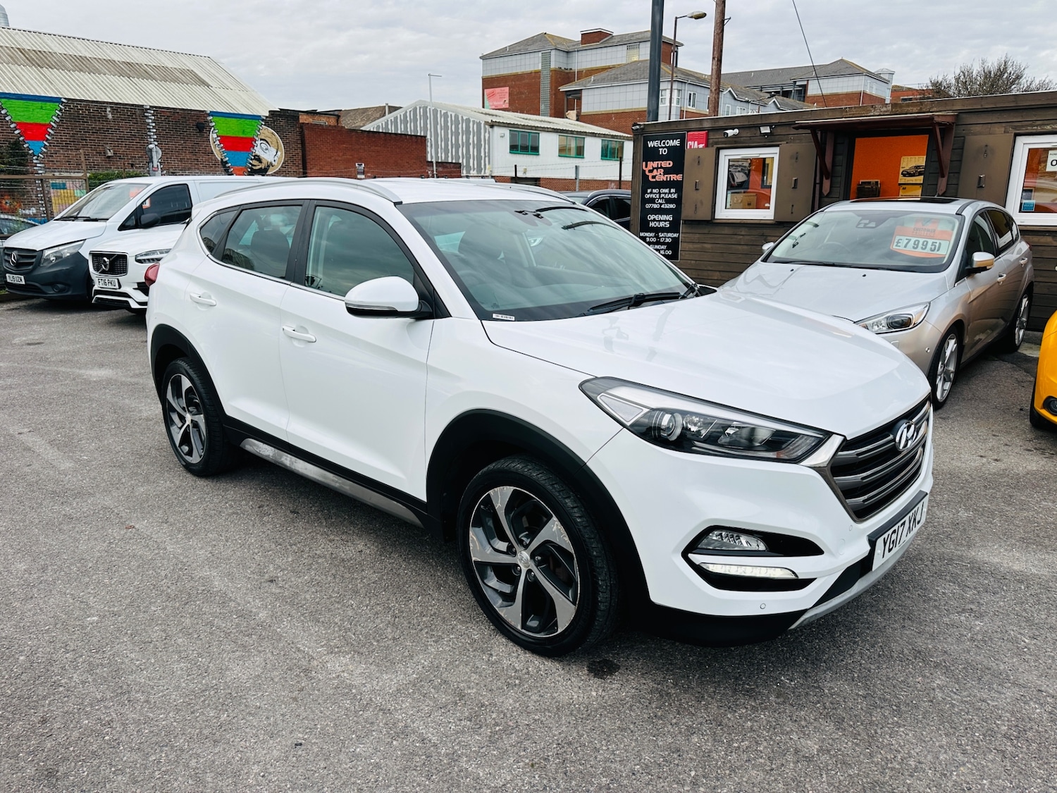 Used Hyundai TUCSON 2017 for sale - 76618931: Photo 4