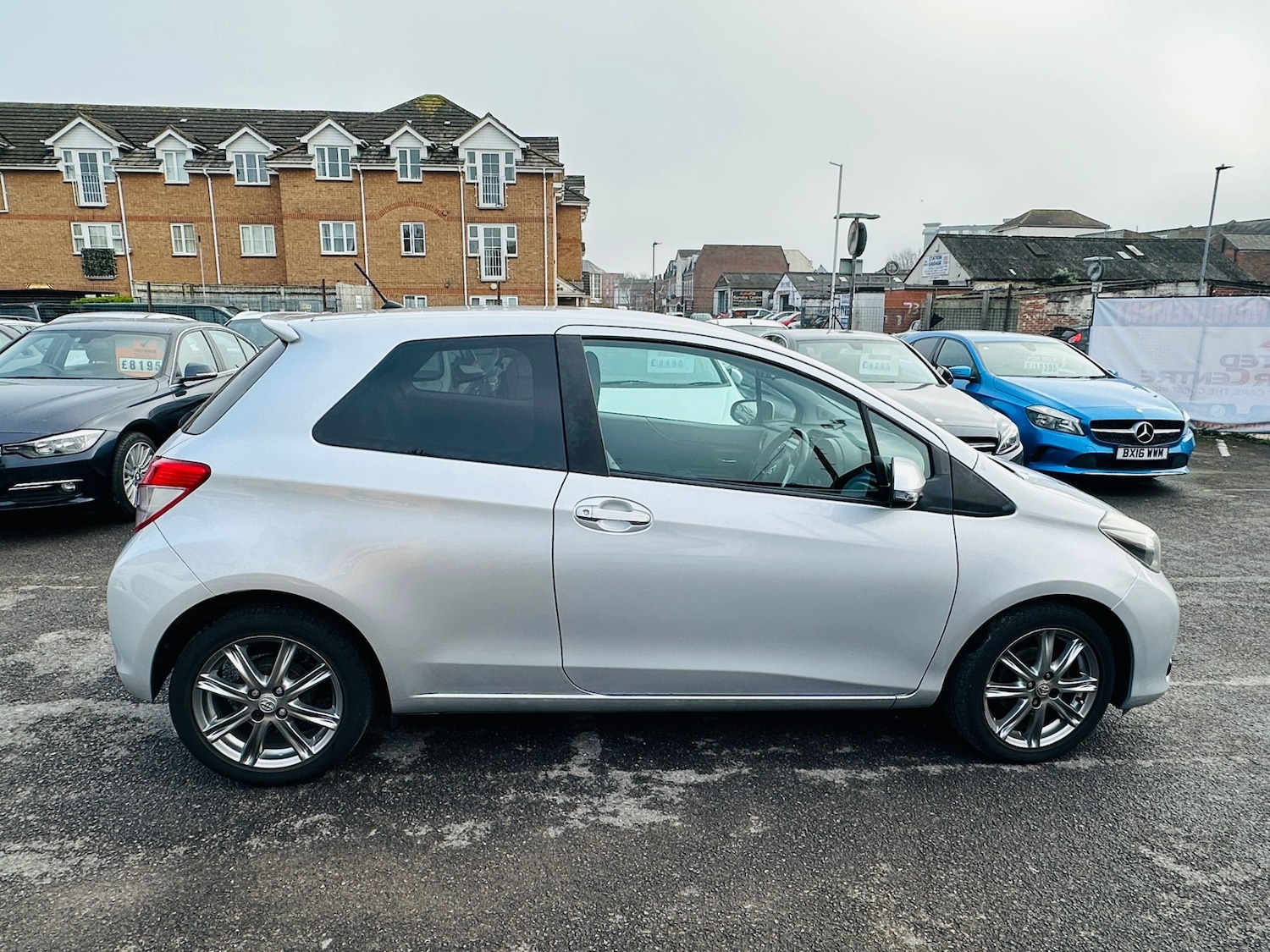 Used Toyota Yaris 2013 for sale - 77807596: Photo 18