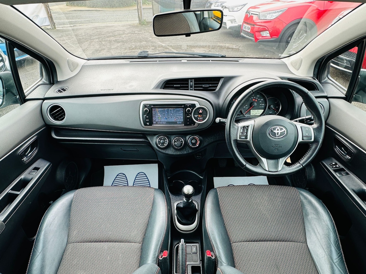 Used Toyota Yaris 2013 for sale - 77807596: Photo 19