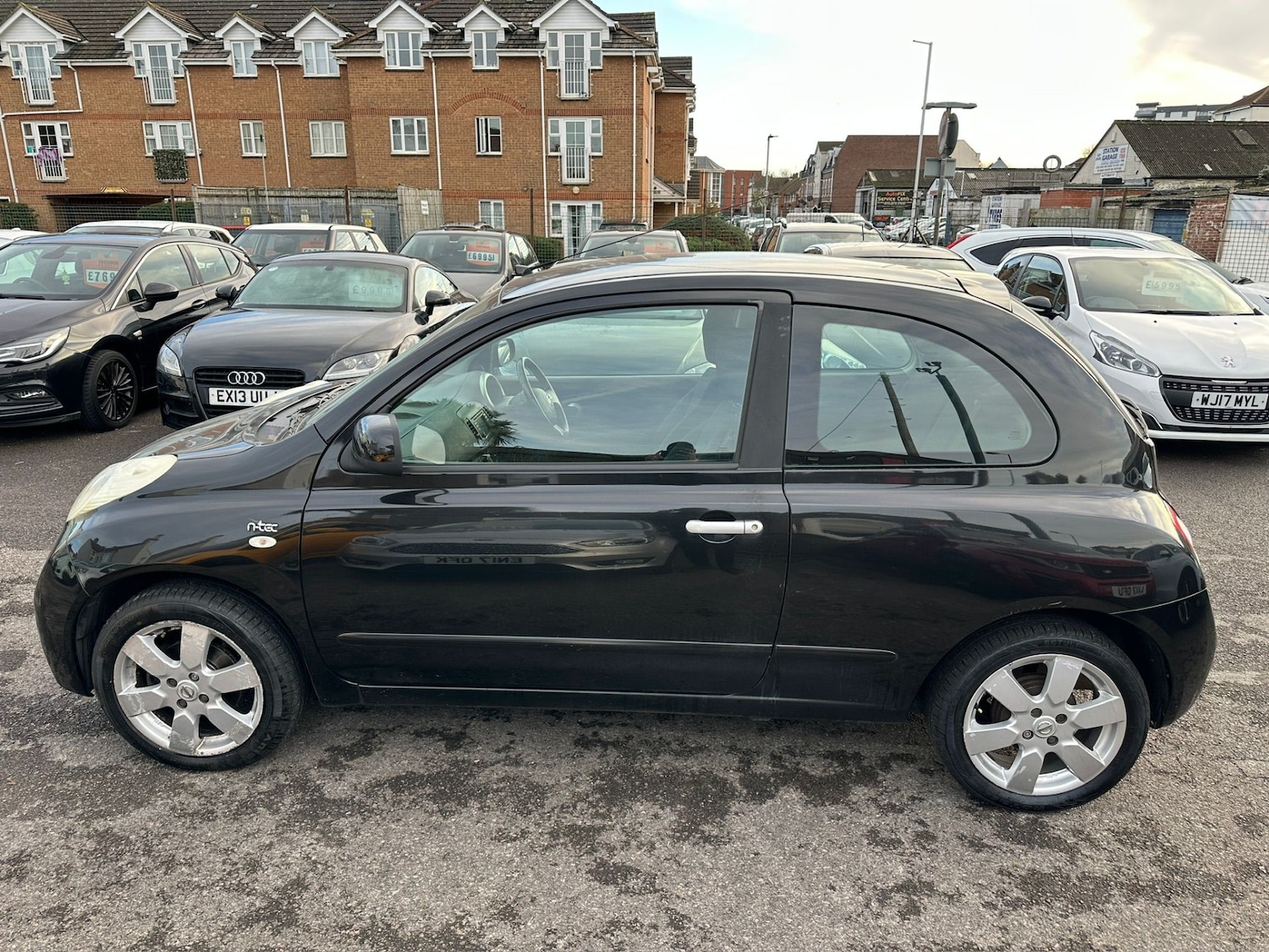 Used Nissan Micra 2010 for sale - 77211139: Photo 6