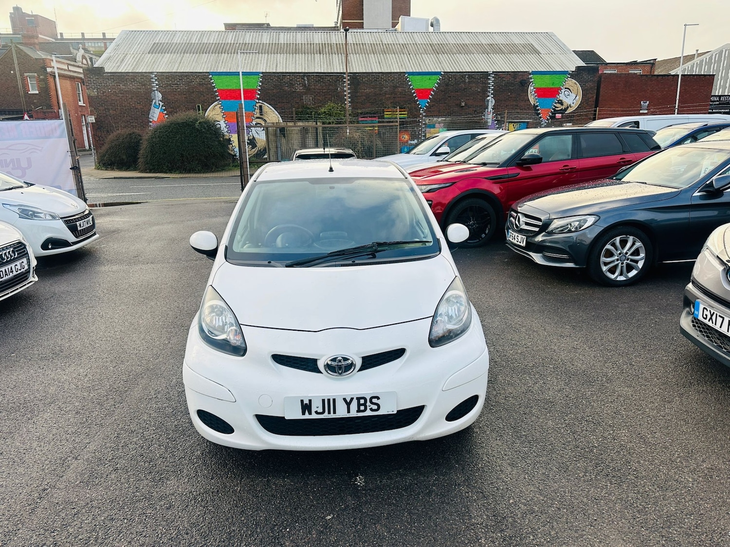 Used Toyota AYGO 2011 for sale - 77493137: Photo 5