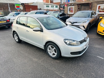Used Volkswagen Golf 2009 for sale - 77493550: Photo