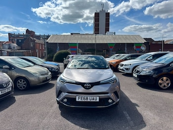 Used Toyota C-HR 2018 for sale - 79513979: Photo