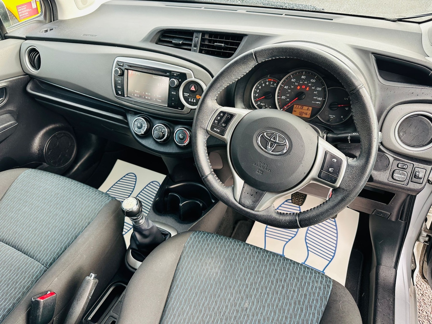 Used Toyota Yaris 2013 for sale - 77493674: Photo 13