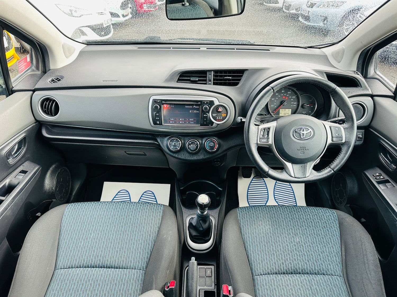 Used Toyota Yaris 2013 for sale - 77493674: Photo 17