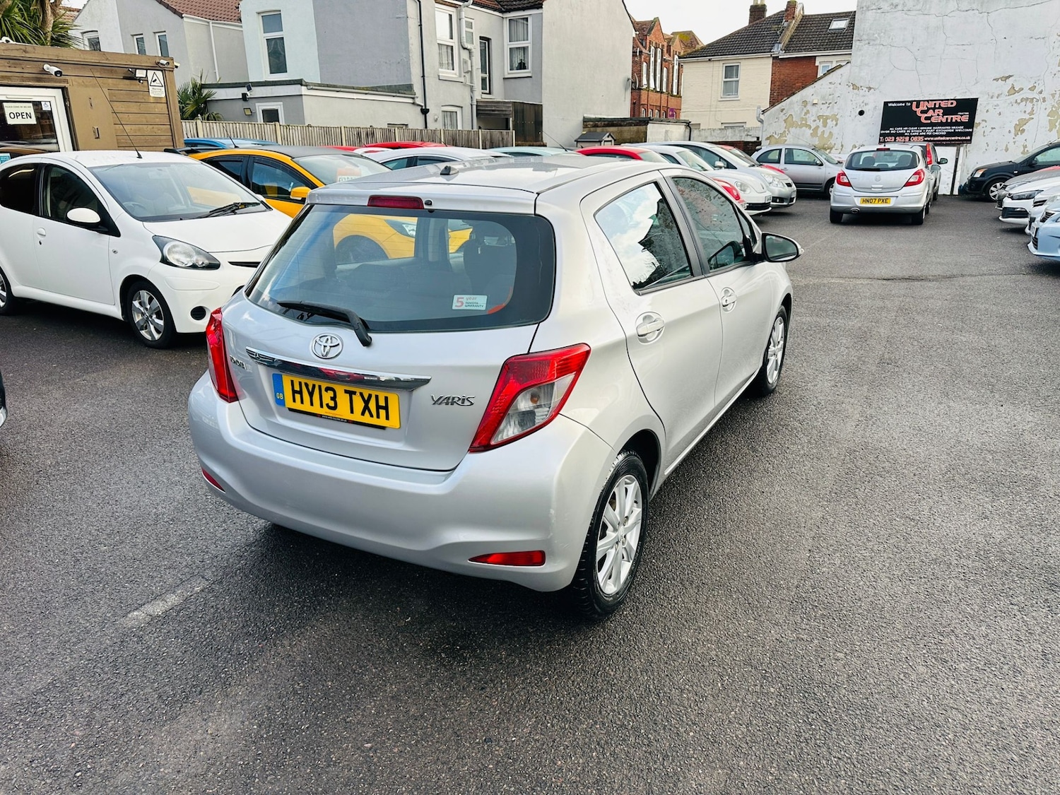 Used Toyota Yaris 2013 for sale - 77493674: Photo 8