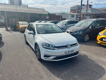 Used Volkswagen Golf 2018 for sale - 79366475: Photo