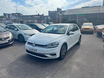 Used Volkswagen Golf 2018 for sale - 79366475: Photo