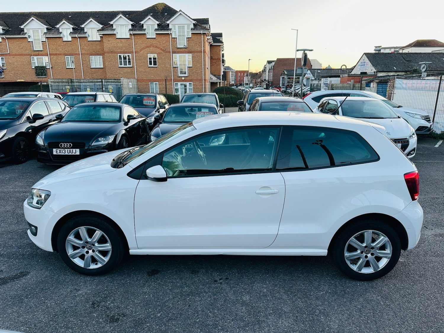 Used Volkswagen Polo 2013 for sale - 77078088: Photo 13