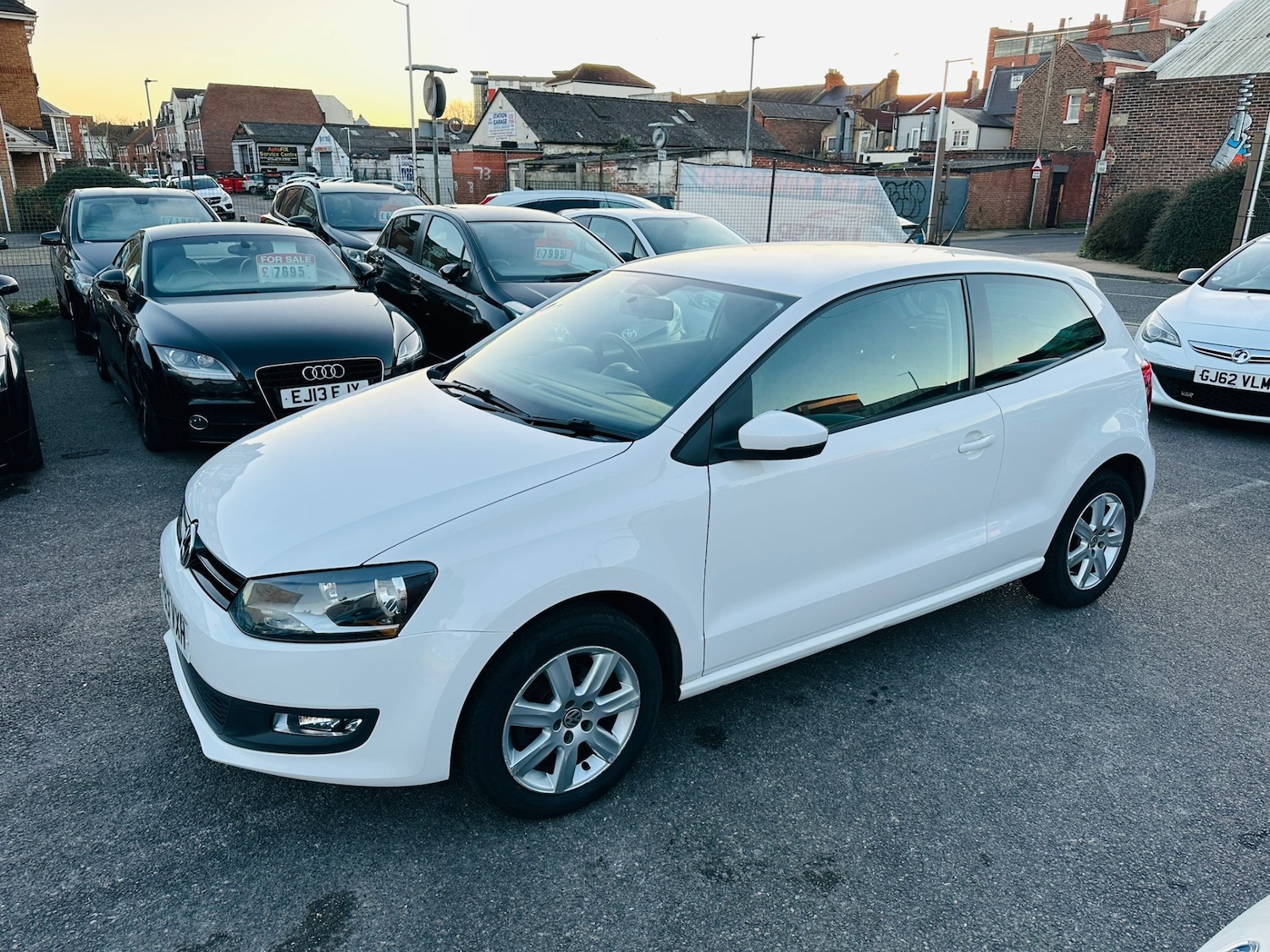 Used Volkswagen Polo 2013 for sale - 77078088: Photo 5