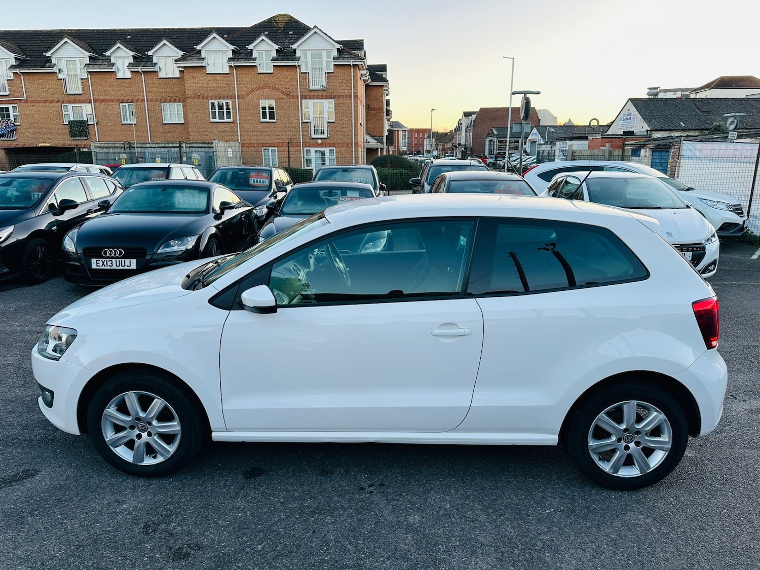 Used Volkswagen Polo 2013 for sale - 77078088: Photo 7