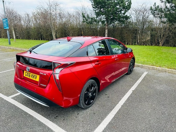 Used Toyota Prius 2016 for sale - 70244329: Photo 9