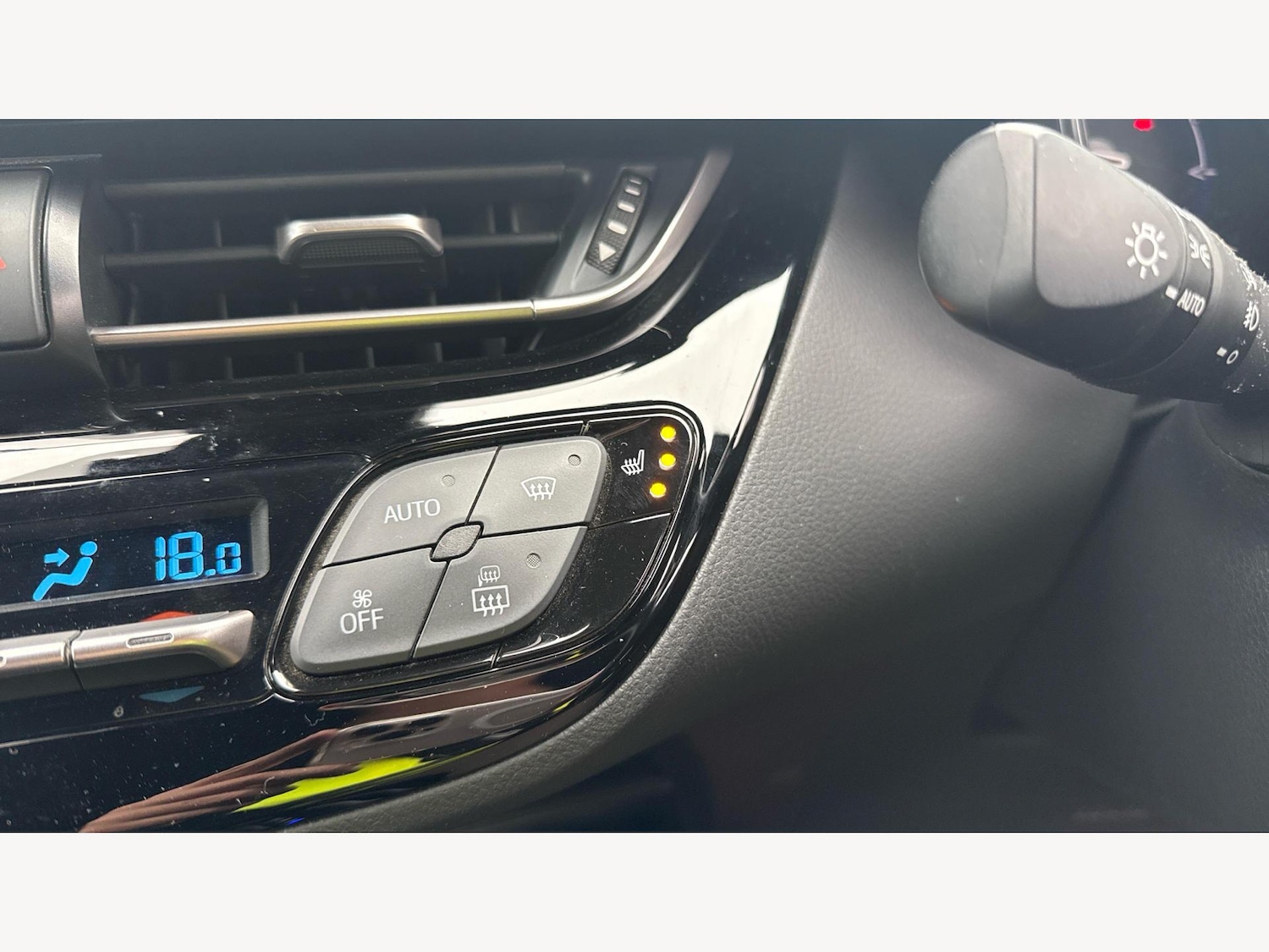 Used Toyota C-HR 2021 for sale - 76975473: Photo 25