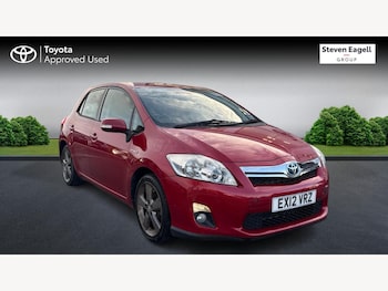 Toyota Auris feature image