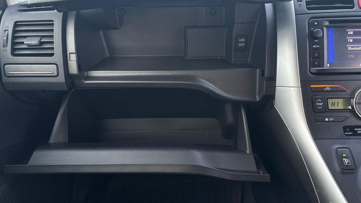 Used Toyota Auris 2012 for sale - 77091387: Photo 34