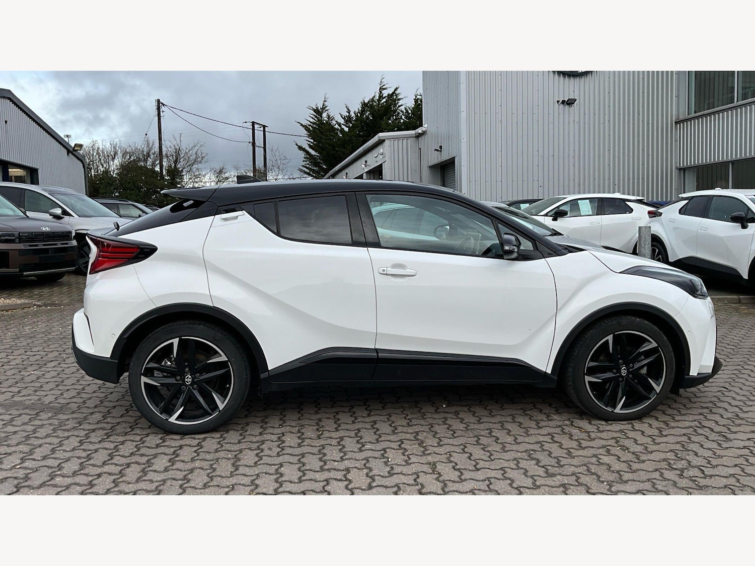Used Toyota C-HR for sale - 77799293: Photo 18