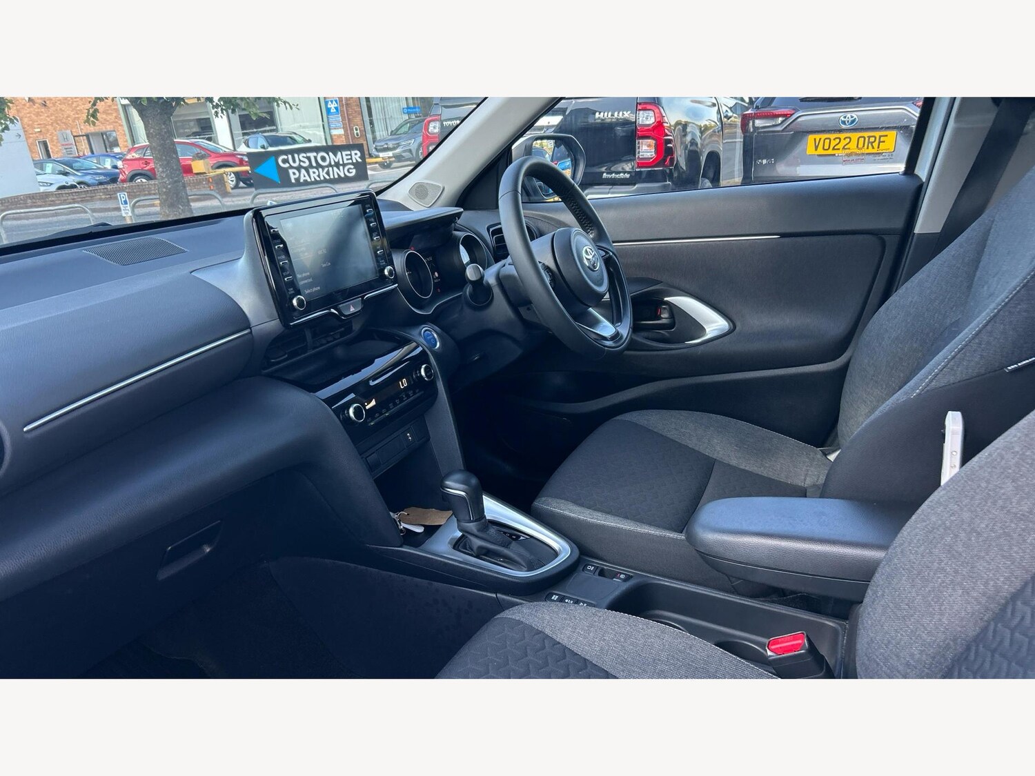 Used Toyota Yaris Cross for sale - 77940797: Photo 12