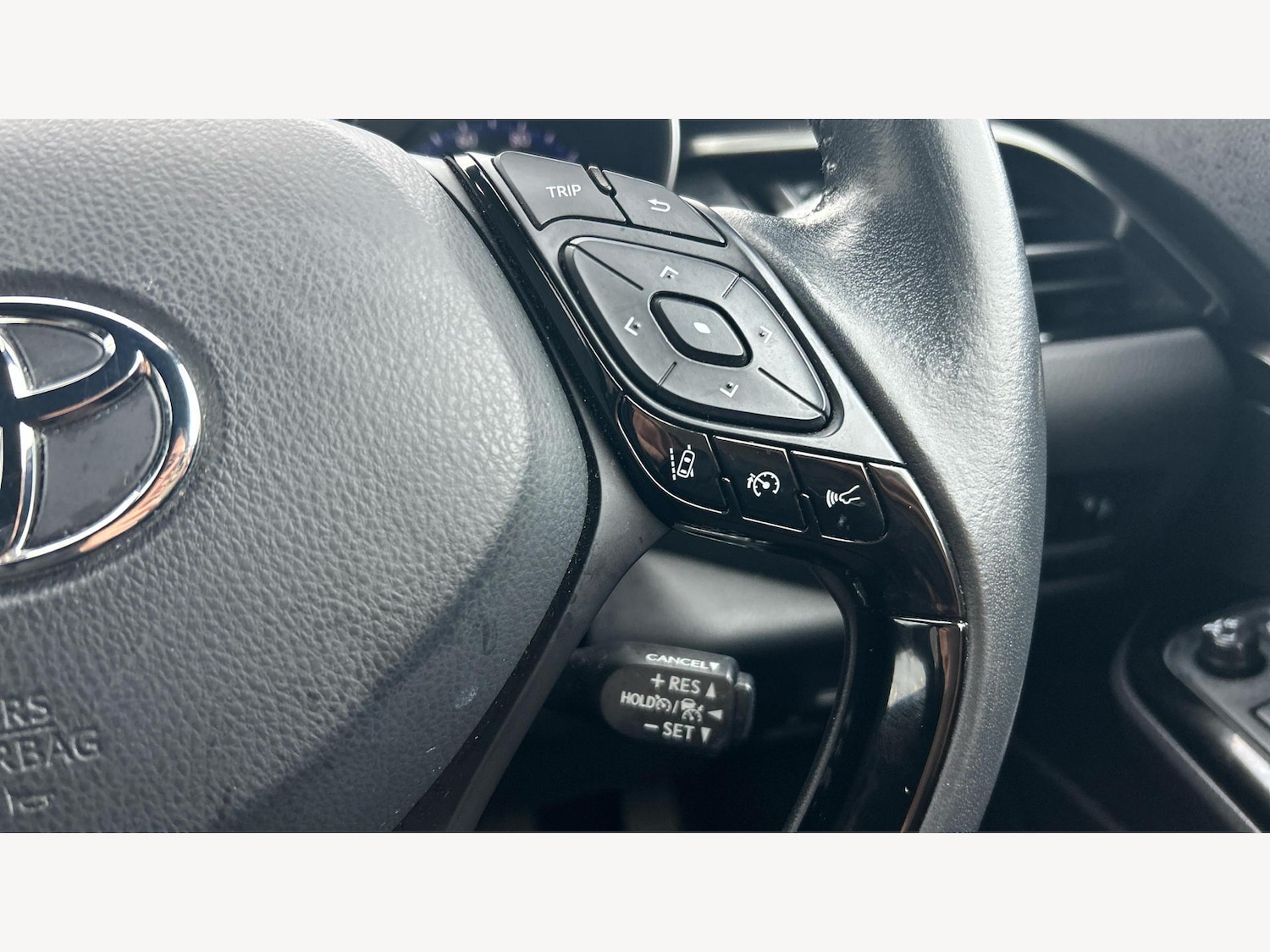 Used Toyota C-HR 2022 for sale - 77358728: Photo 23