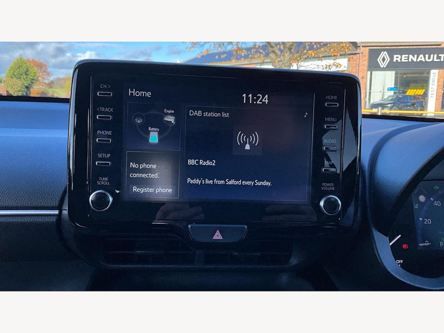 Used Toyota Yaris Cross 2024 for sale - 76572977: Photo 9