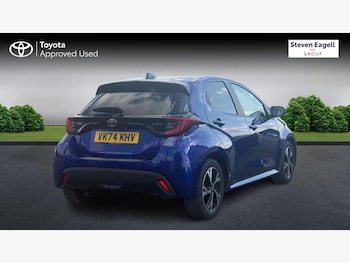 Used Toyota Yaris 2024 for sale - 79484904: Photo
