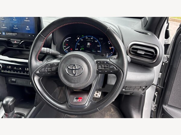 Used Toyota Yaris Cross 2024 for sale - 75747015: Photo 10