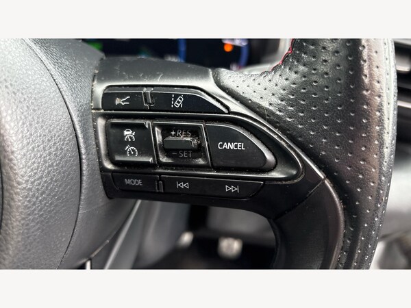 Used Toyota Yaris Cross 2024 for sale - 75747015: Photo 33