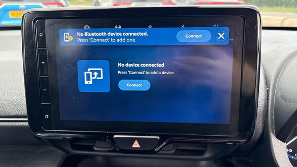 Used Toyota Yaris Cross 2024 for sale - 75747015: Photo 44