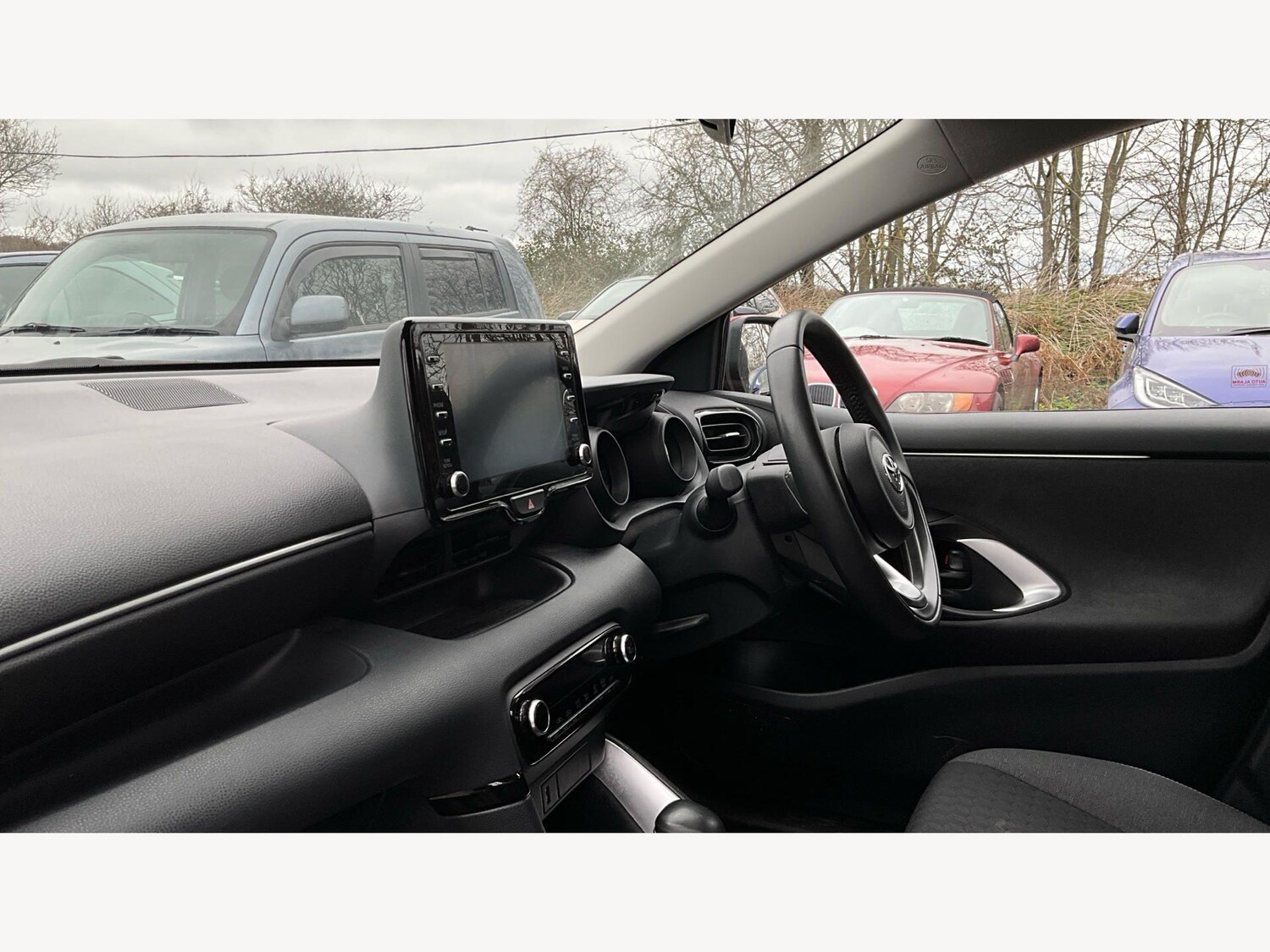 Used Toyota Yaris for sale - 77939444: Photo 12