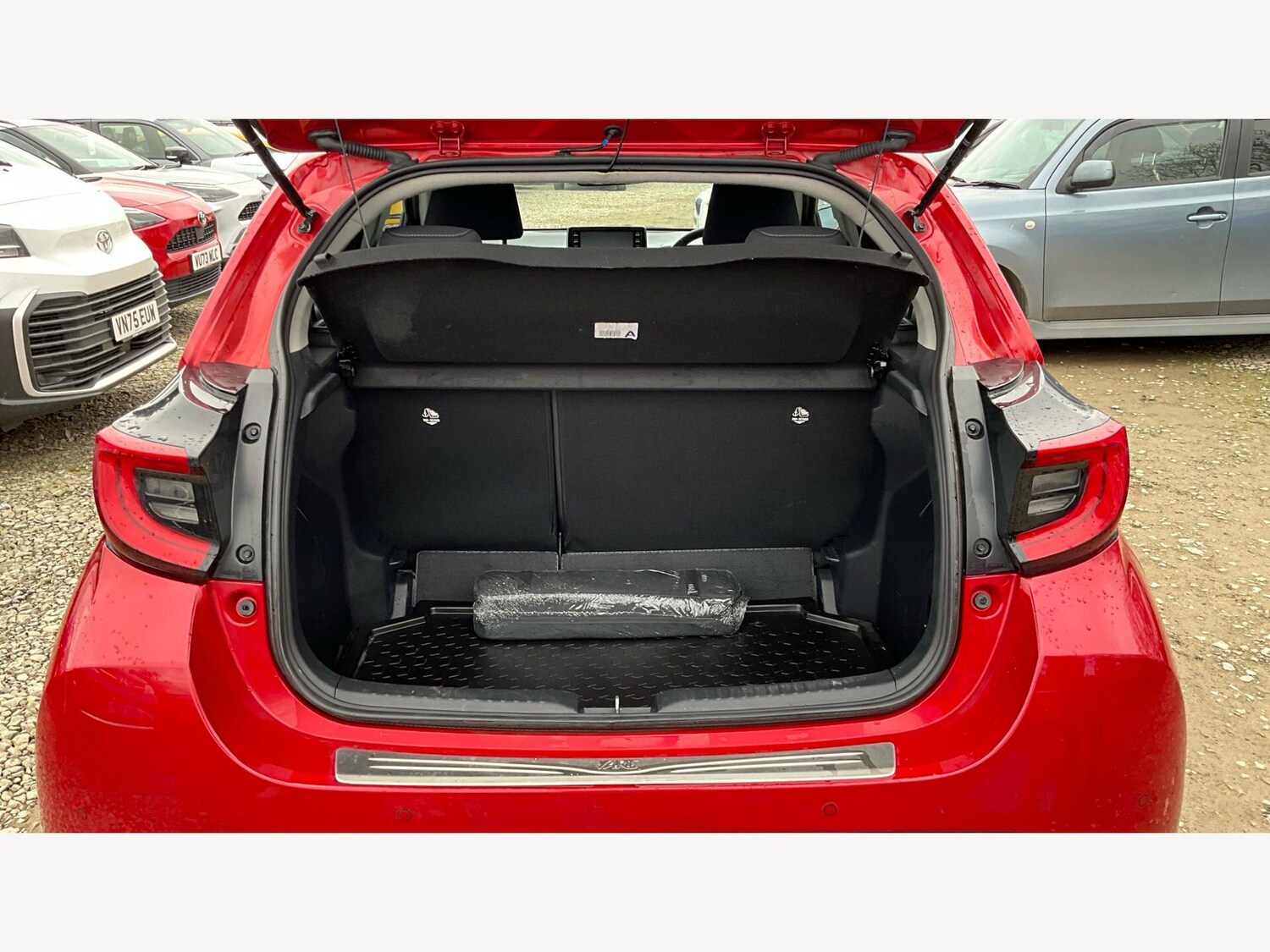 Used Toyota Yaris for sale - 77939444: Photo 16