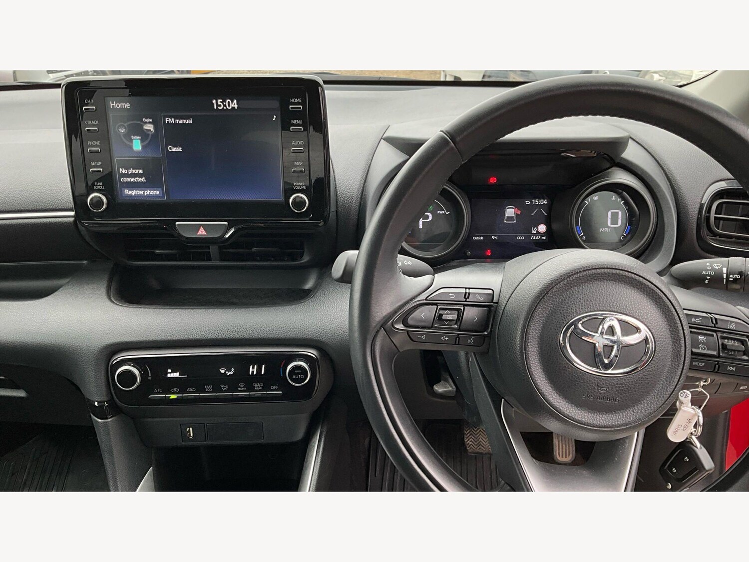 Used Toyota Yaris for sale - 77939444: Photo 8
