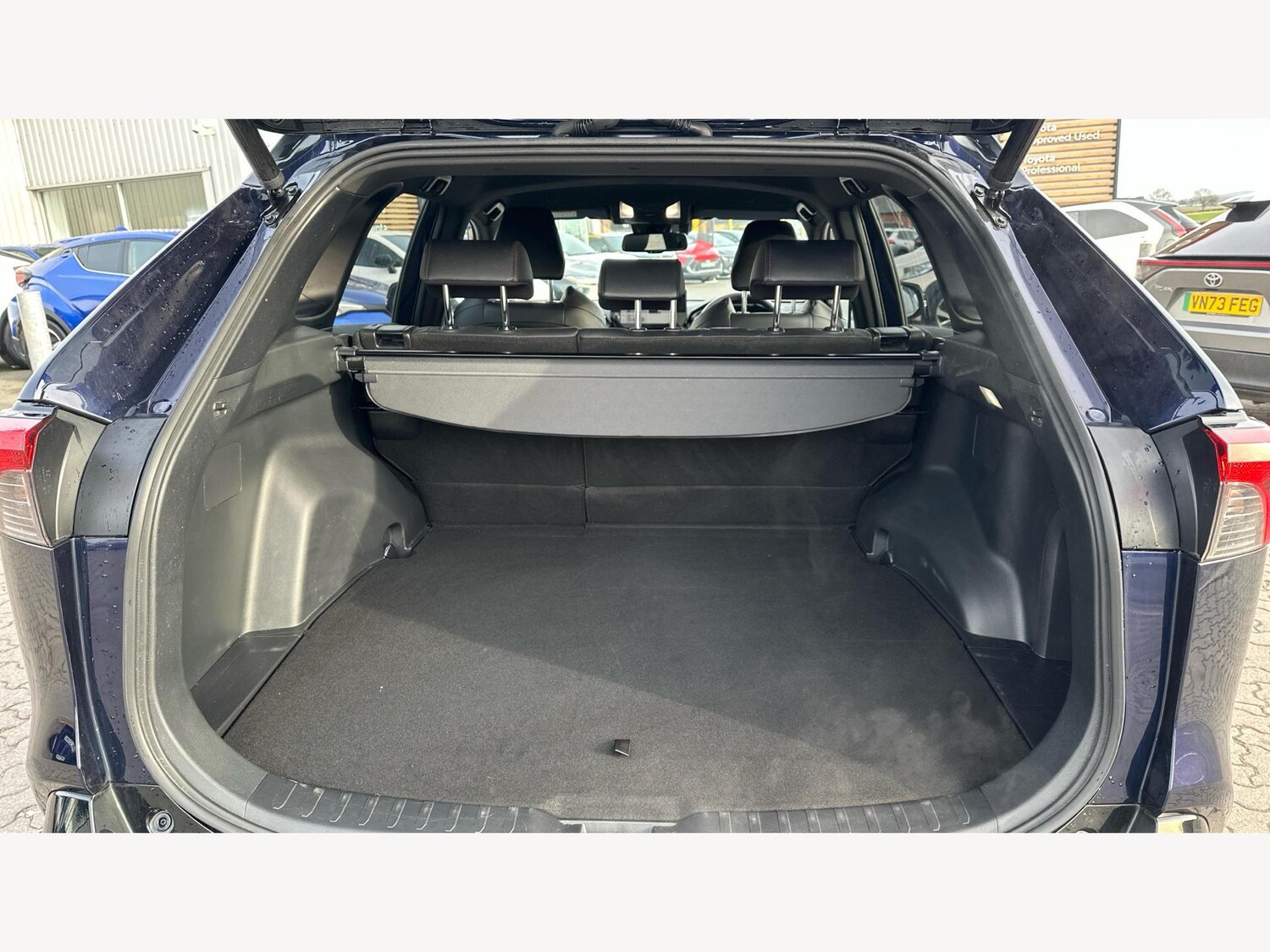 Used Toyota RAV4 2023 for sale - 77599005: Photo 16