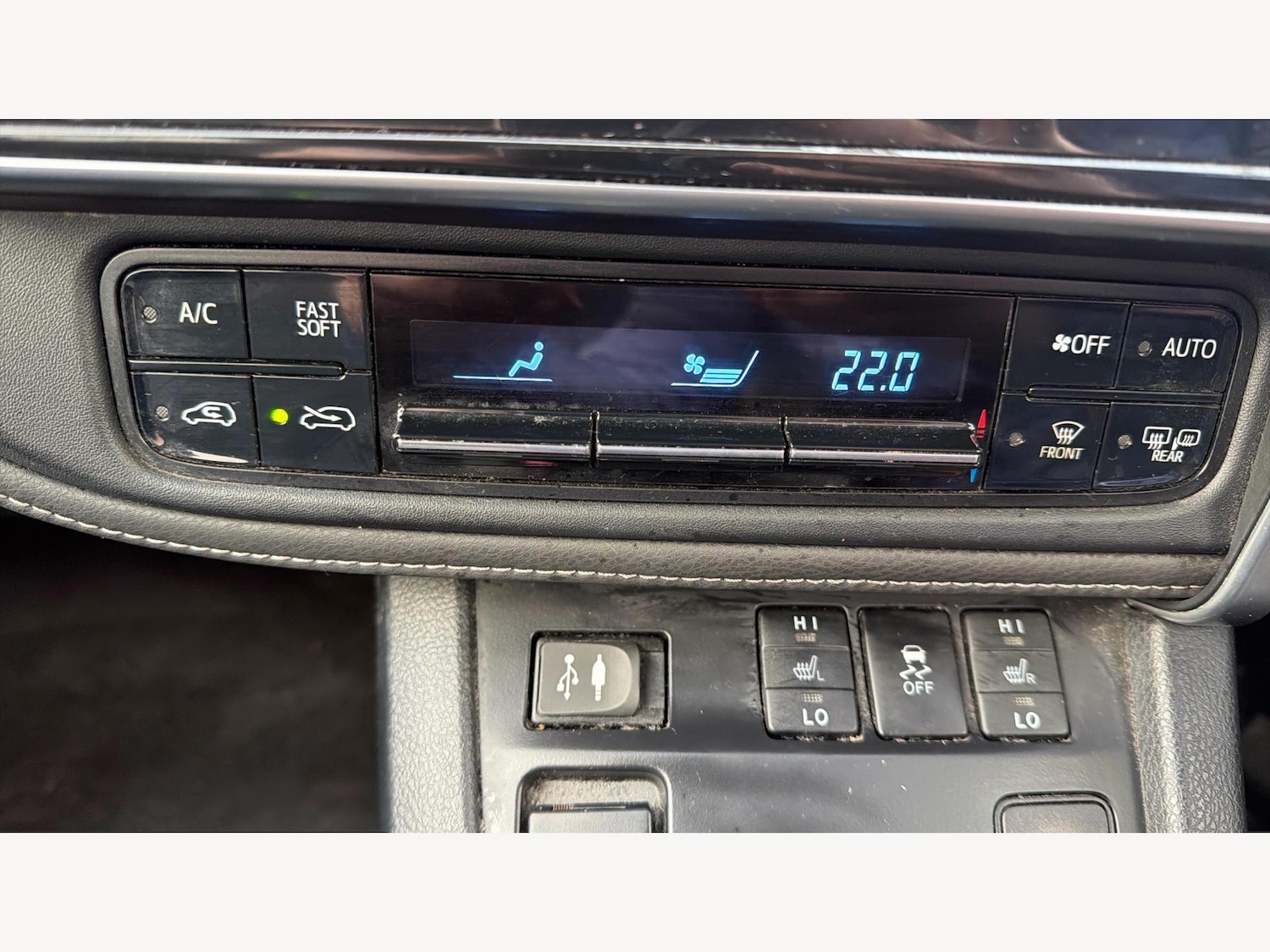 Used Toyota Auris 2016 for sale - 77359313: Photo 28