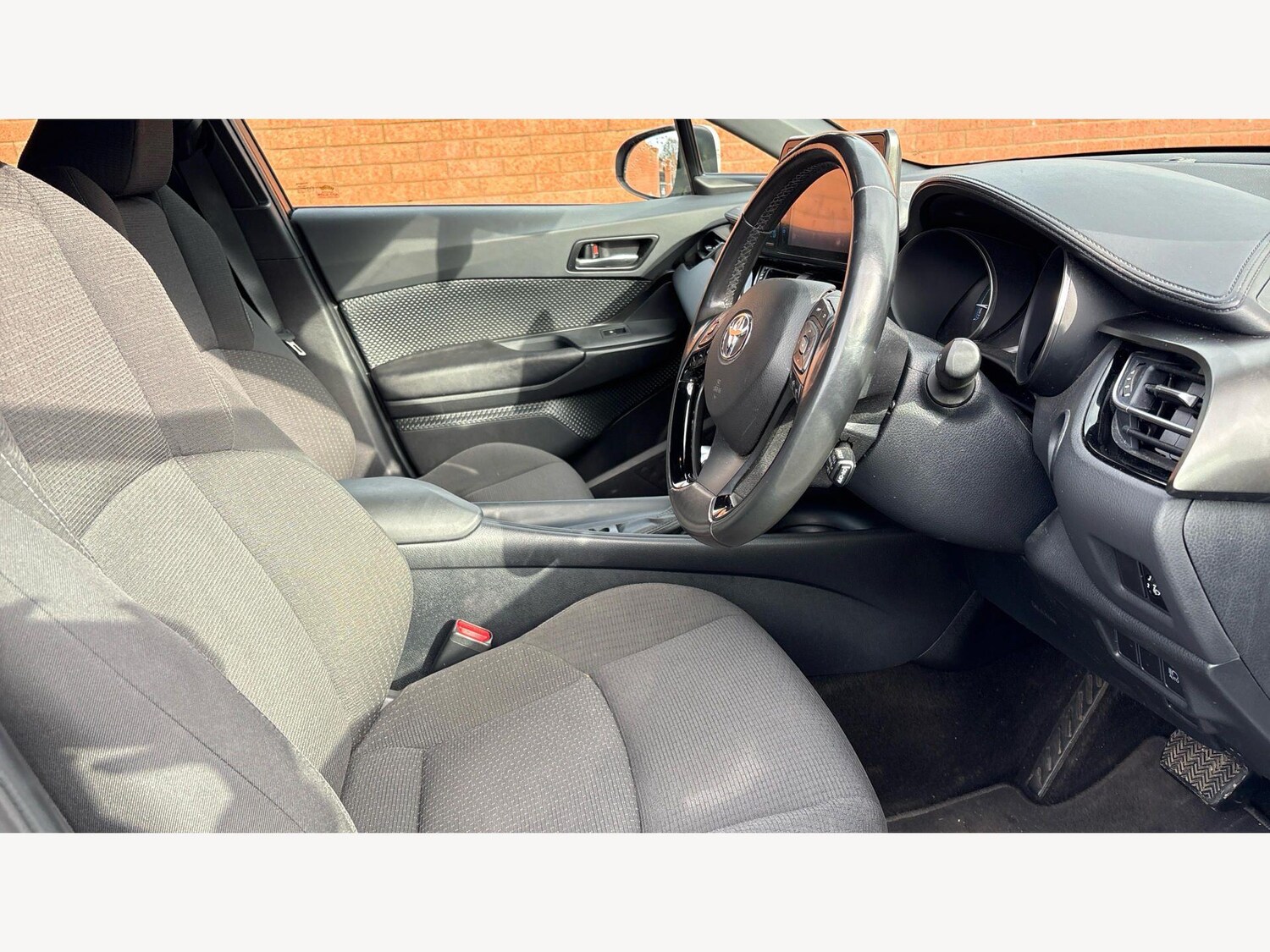 Used Toyota C-HR for sale - 77724114: Photo 13