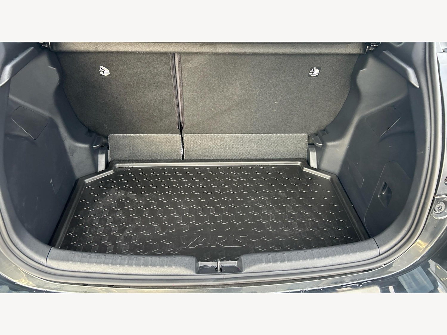 Used Toyota Yaris 2024 for sale - 76759737: Photo 16