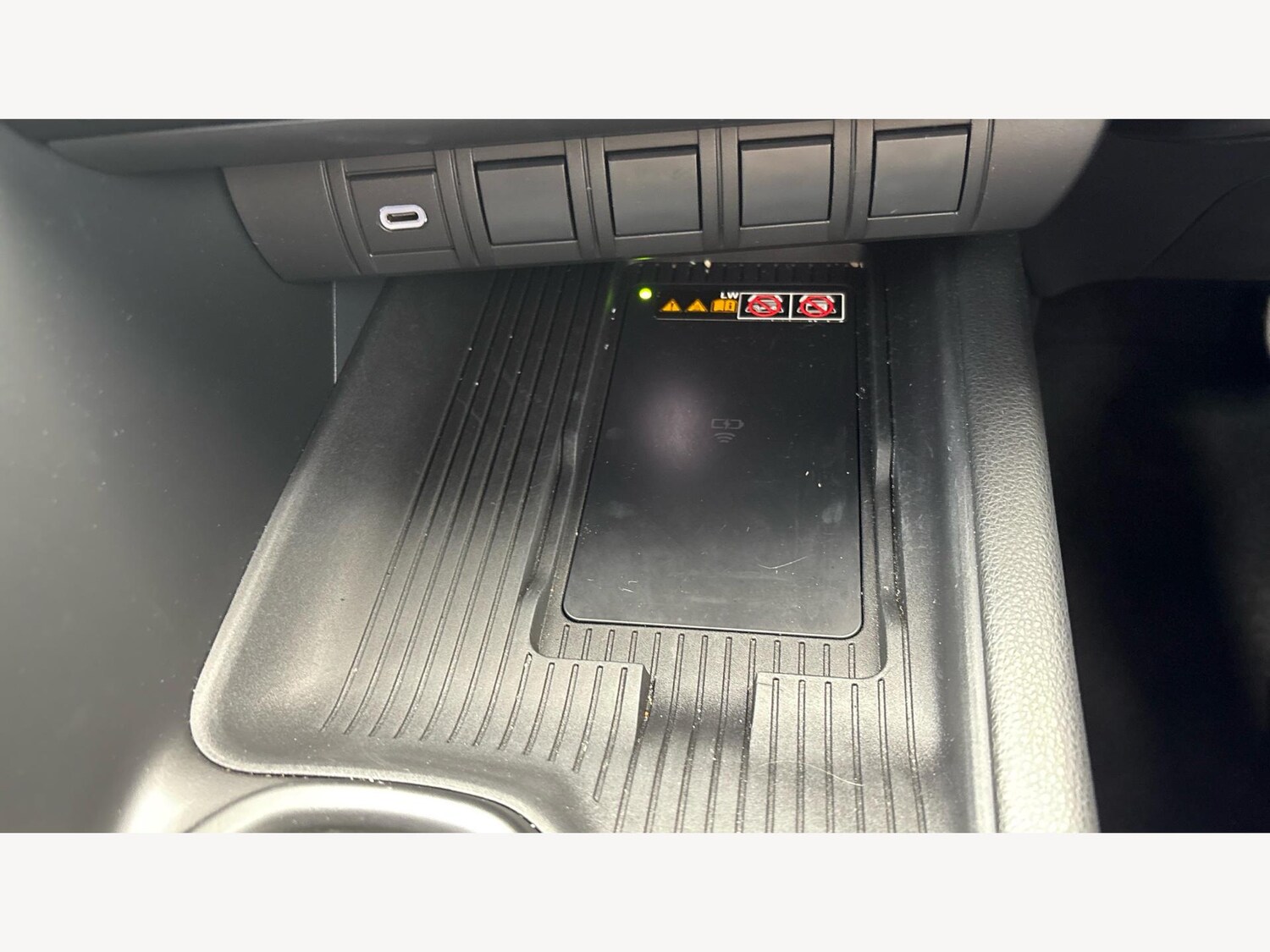 Used Toyota C-HR 2024 for sale - 77440595: Photo 23