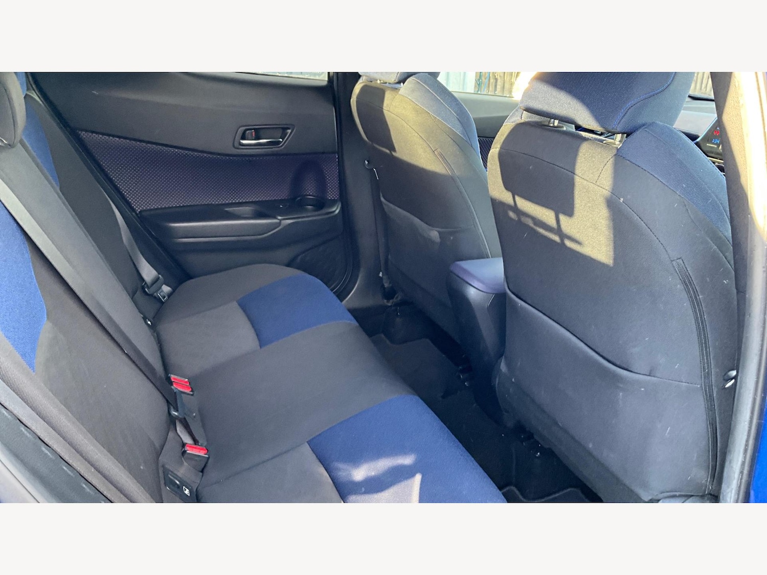 Used Toyota C-HR 2017 for sale - 77387245: Photo 14