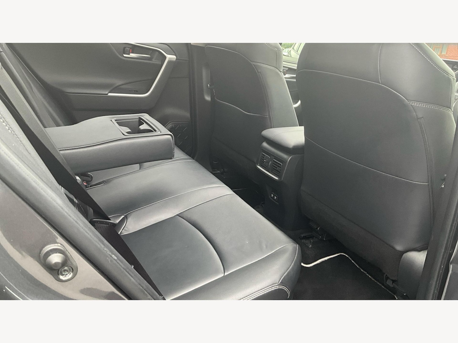 Used Toyota RAV4 2020 for sale - 76122759: Photo 14