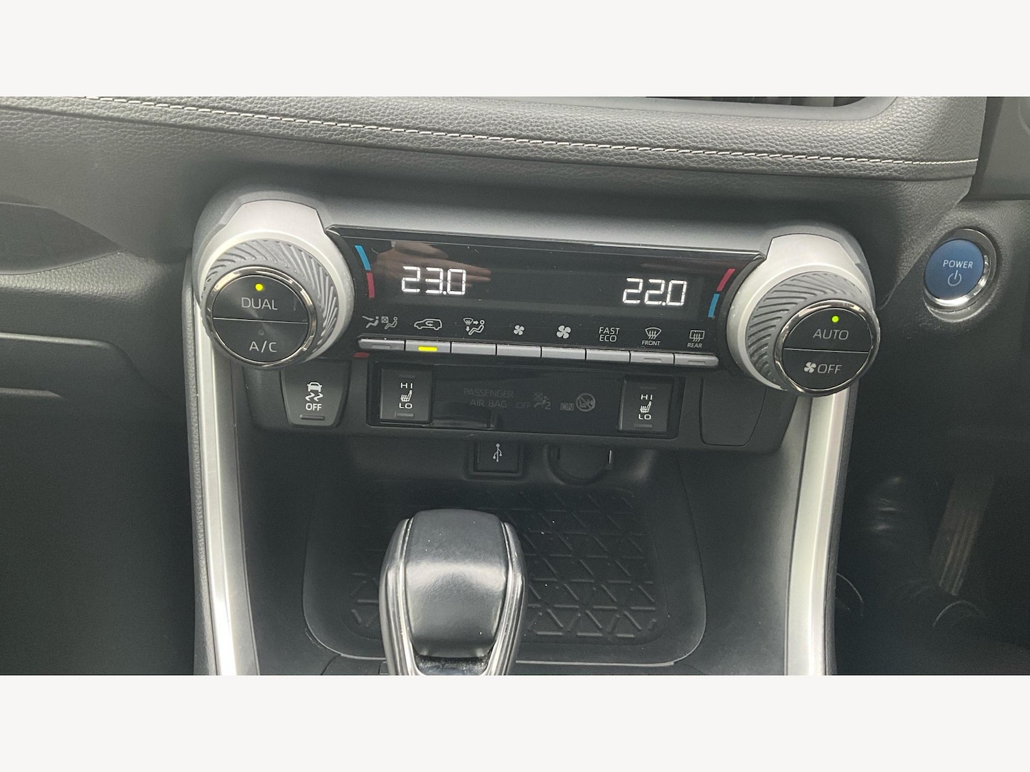 Used Toyota RAV4 2020 for sale - 76122759: Photo 42